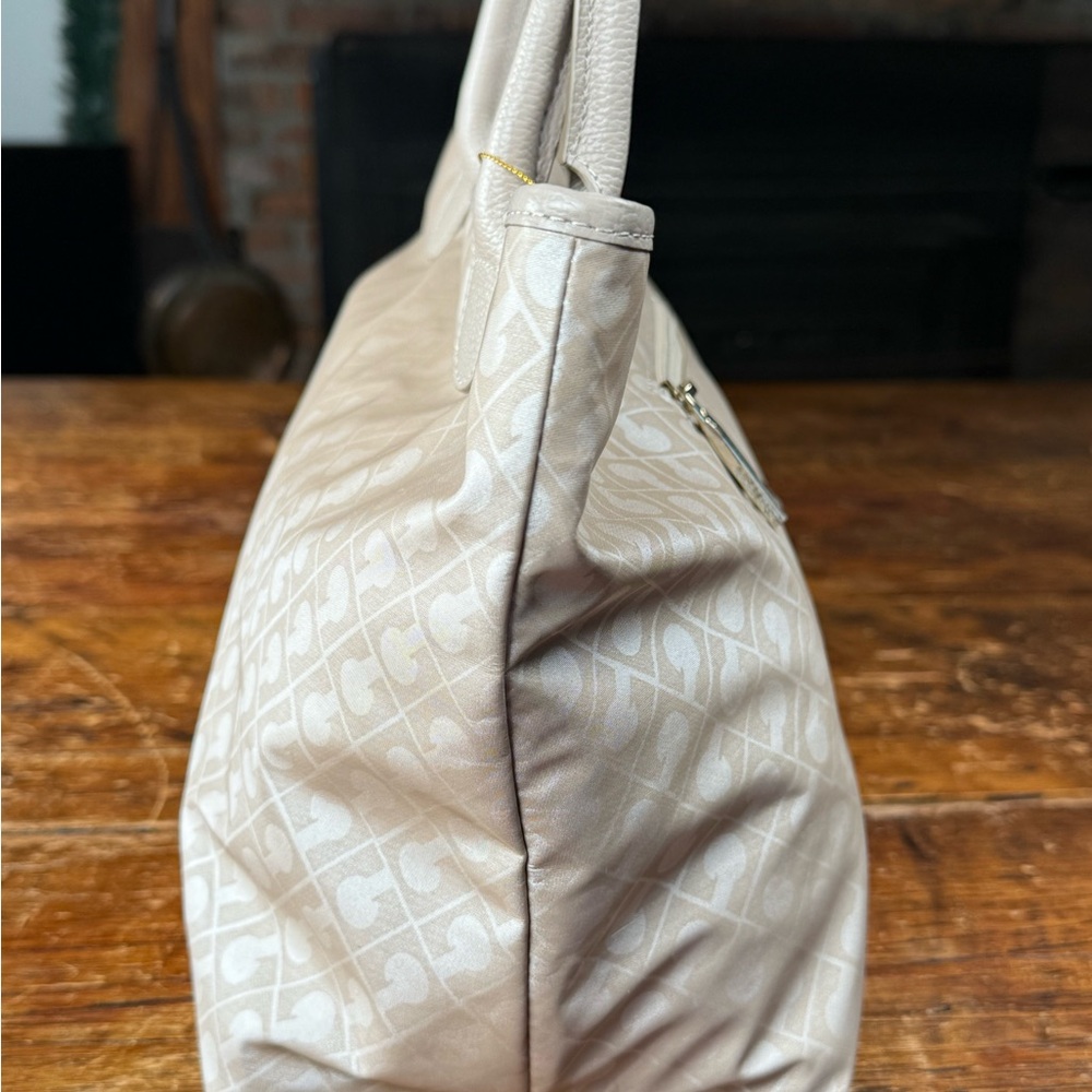 Gherardini Cream & Taupe Softy Tote Bag with Leather Trim and Handles. NWOT - Picture 7 of 14